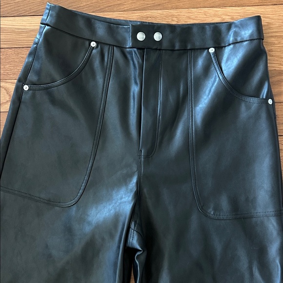 NWT- BlankNYC - BAXTER Black vegan Leather Pants - Picture 4 of 10
